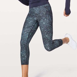 Lululemon Lead the Pack Crop 23" (Size 10)